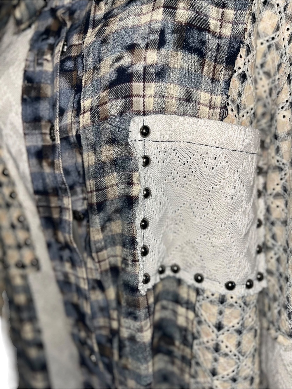🌸POL L  Blue and Cream Patchwork Plaid Button-Down Shirt P003 - Picture 6 of 7